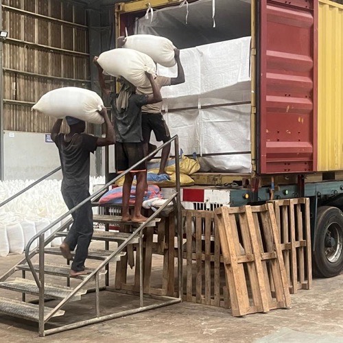 Conditionnement et chargement pour l'export